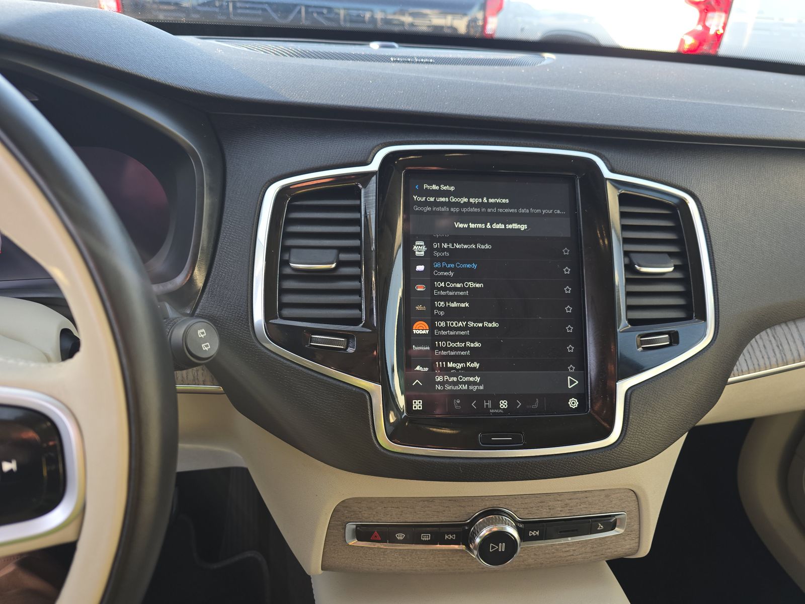 2024 Volvo XC90 B6 Plus AWD