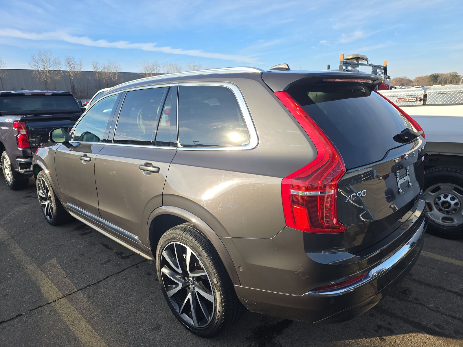 2024 Volvo XC90 B6 Plus AWD