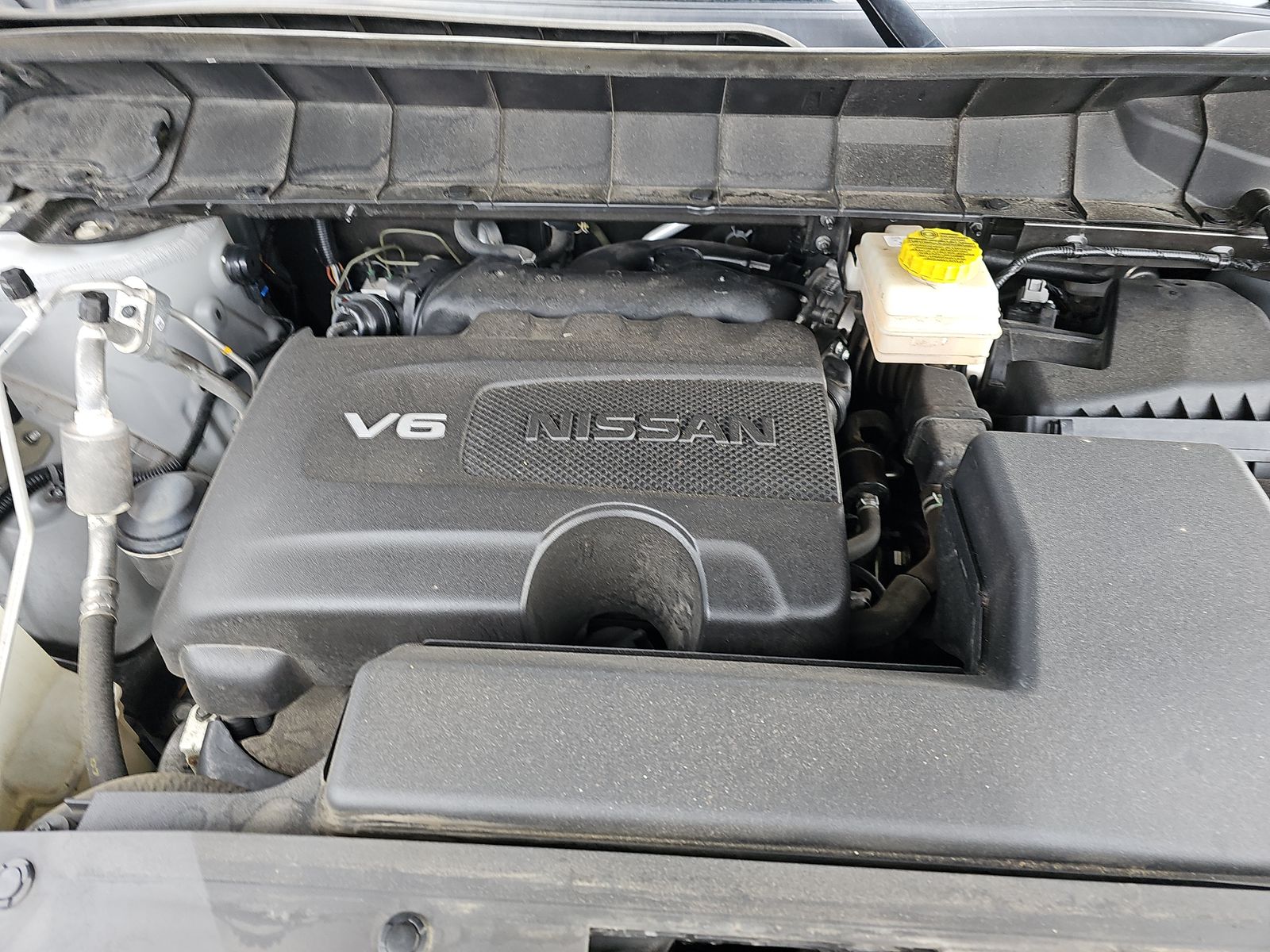 2022 Nissan Pathfinder SV FWD