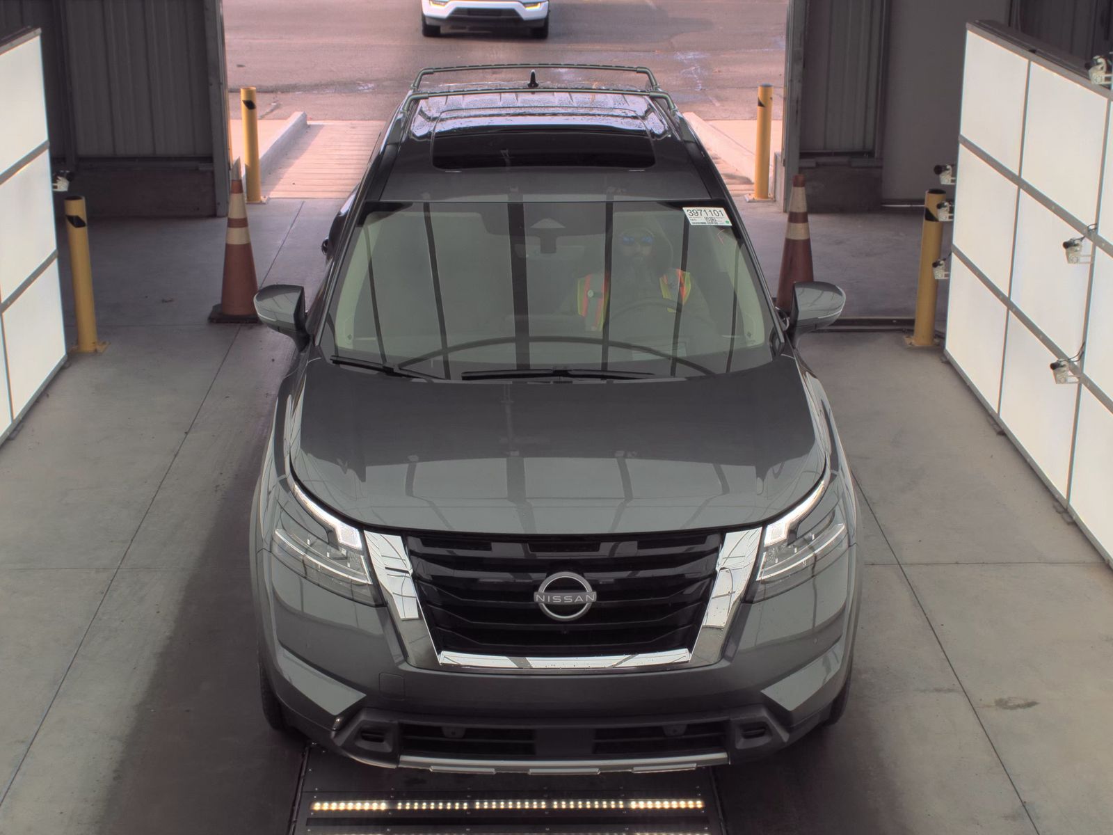 2024 Nissan Pathfinder Platinum AWD