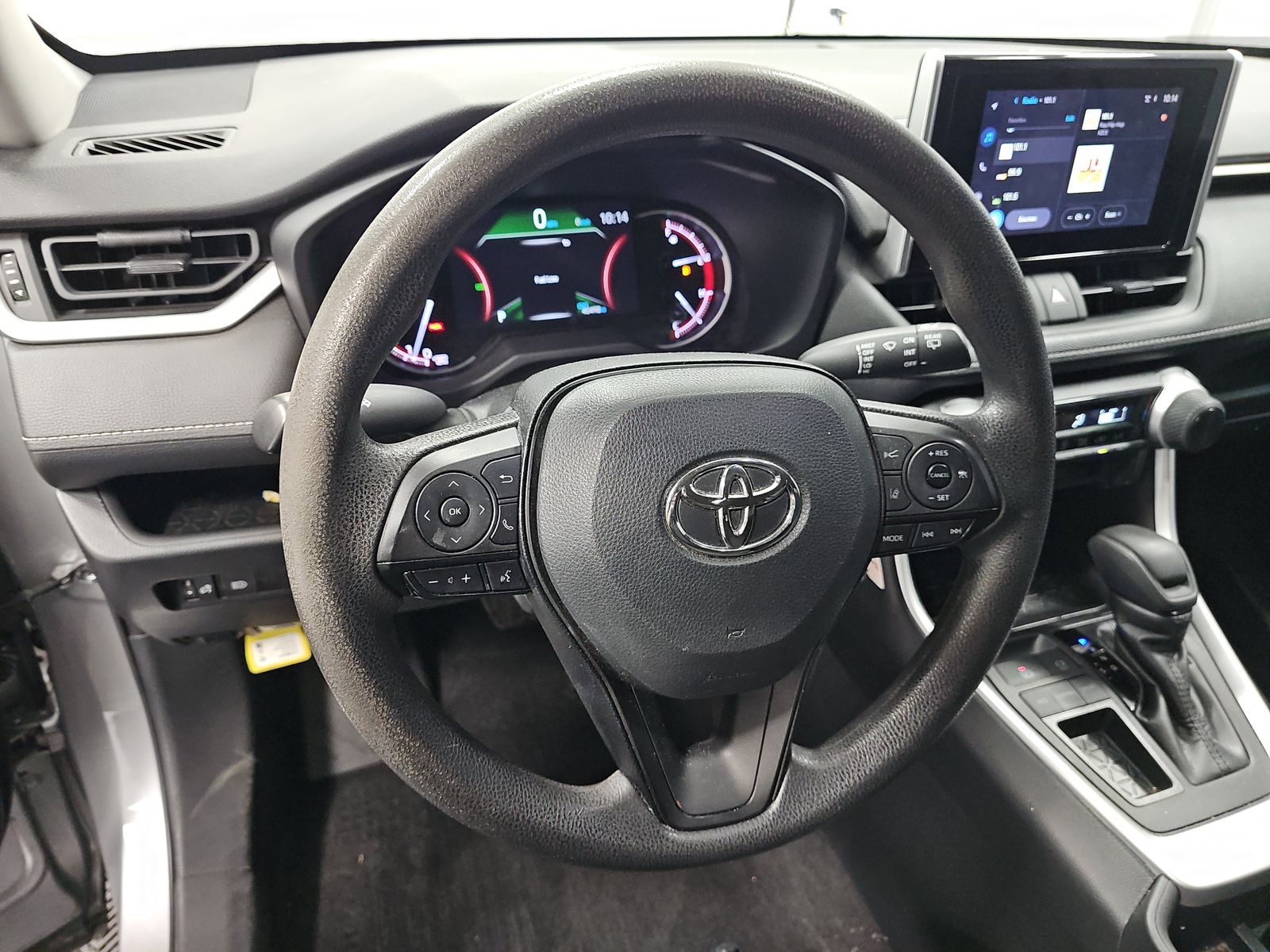 2023 Toyota RAV4 LE FWD