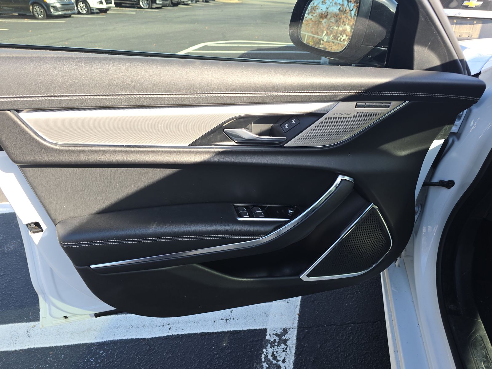 2024 Jaguar XF R-Dynamic SE FWD