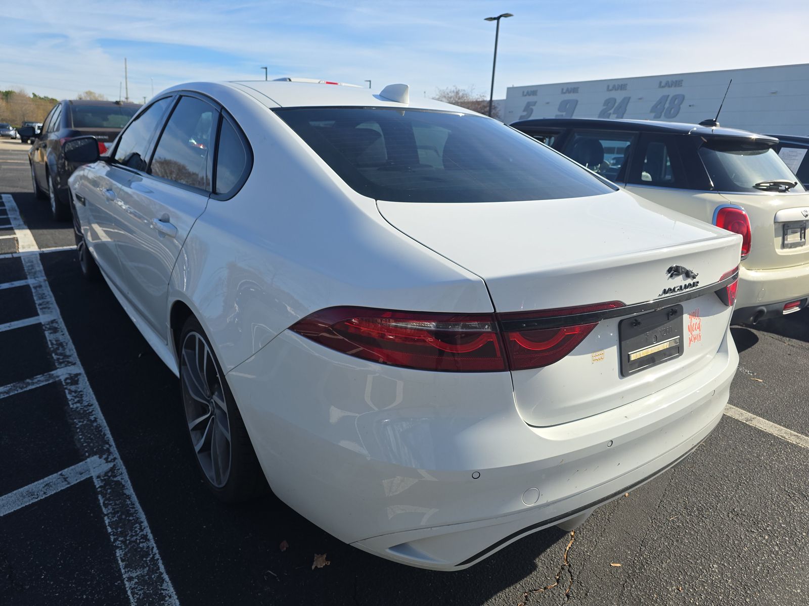 2024 Jaguar XF R-Dynamic SE FWD