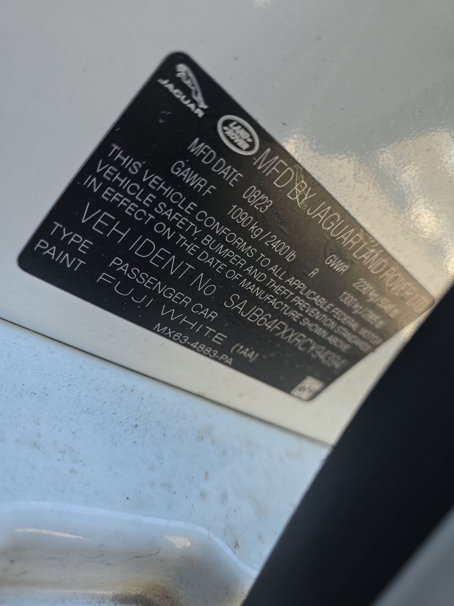 2024 Jaguar XF R-Dynamic SE FWD