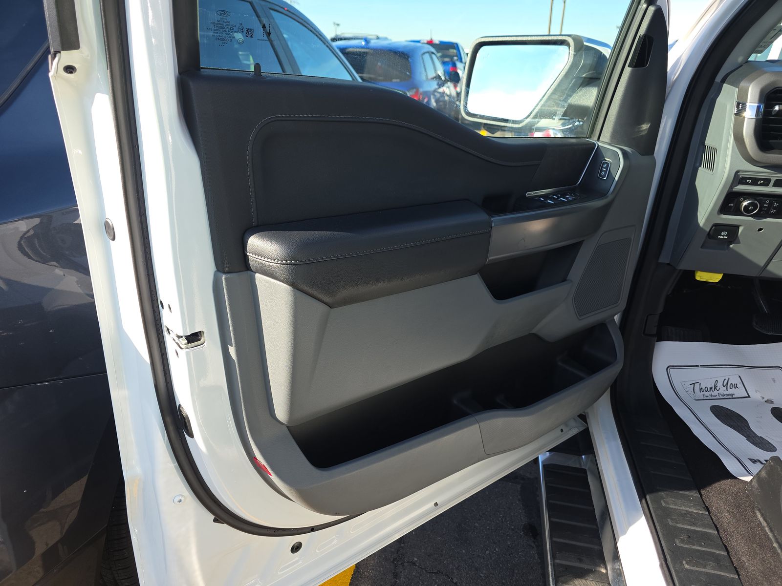 2024 Ford F-150 XLT AWD