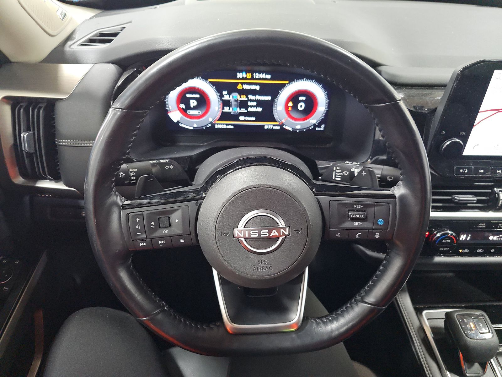 2023 Nissan Pathfinder Platinum AWD