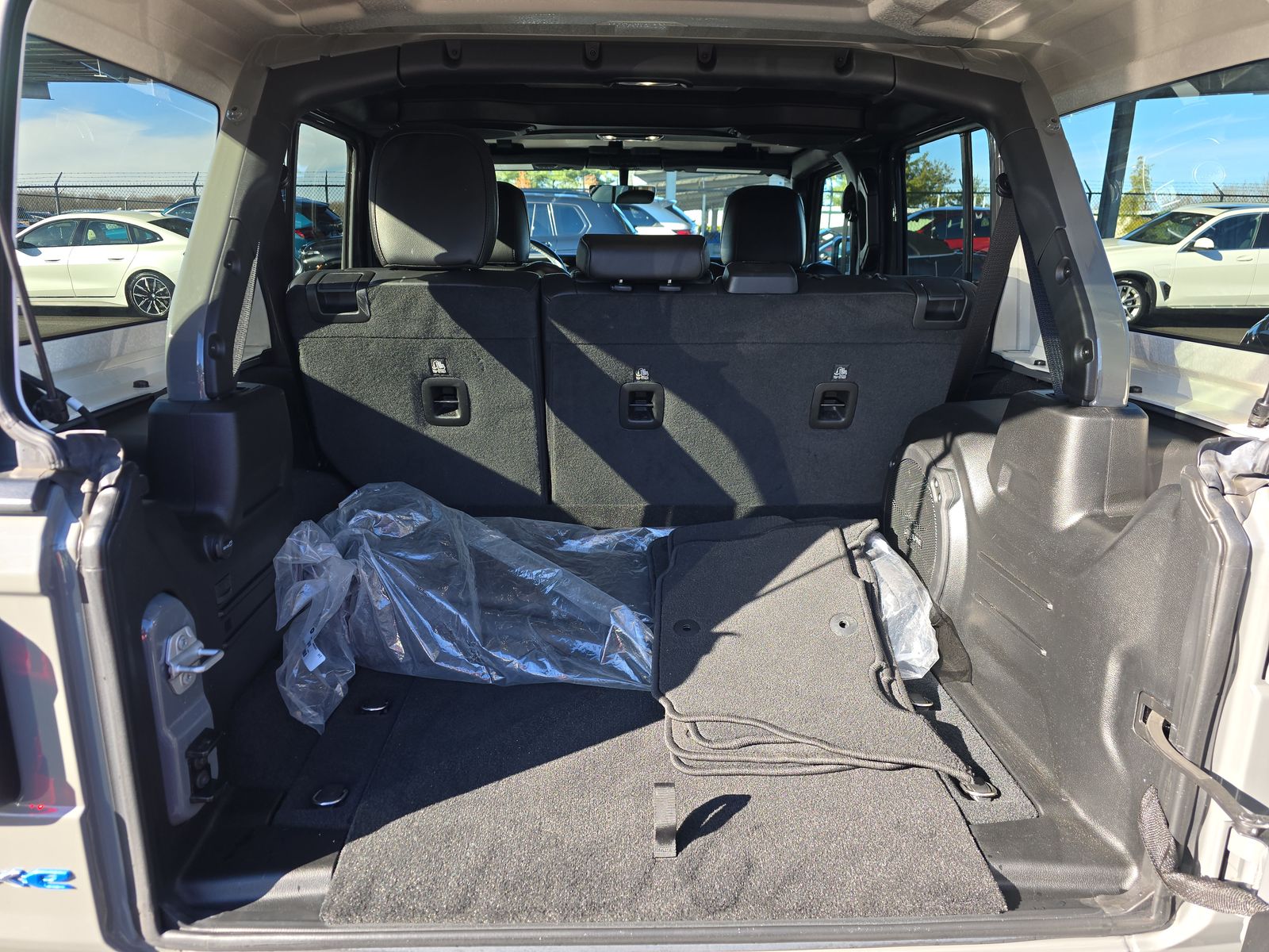 2023 Jeep Wrangler 4xe Sahara AWD