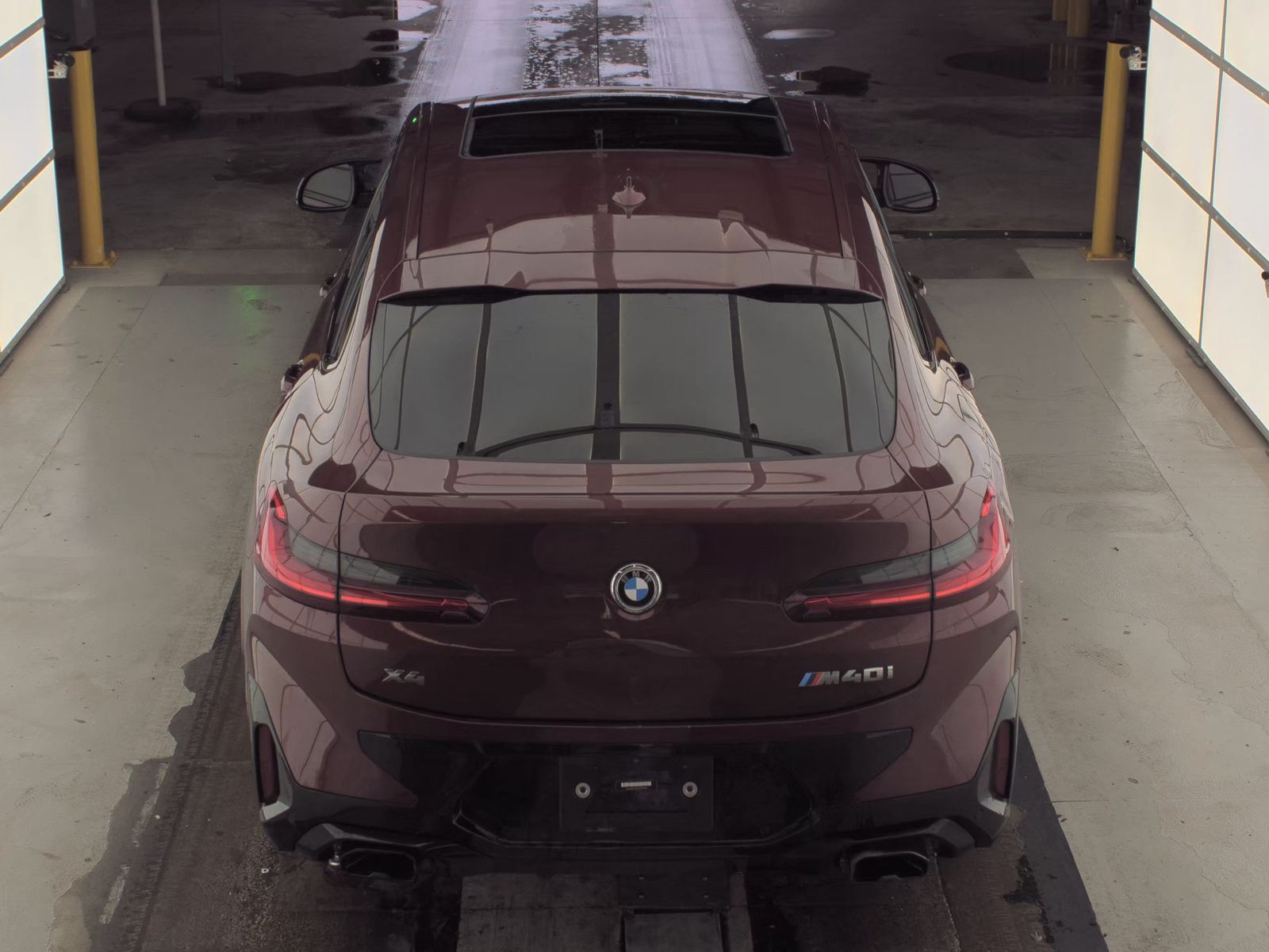 2022 BMW X4 M40i AWD