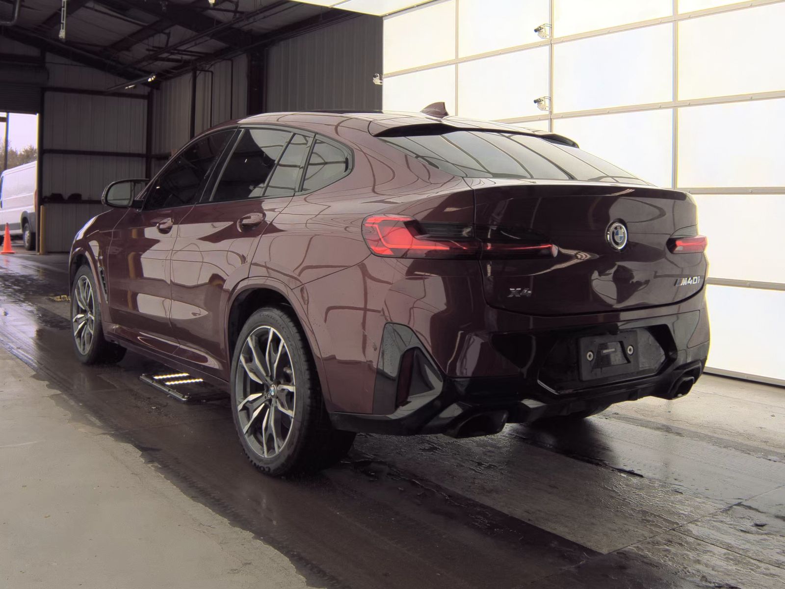 2022 BMW X4 M40i AWD