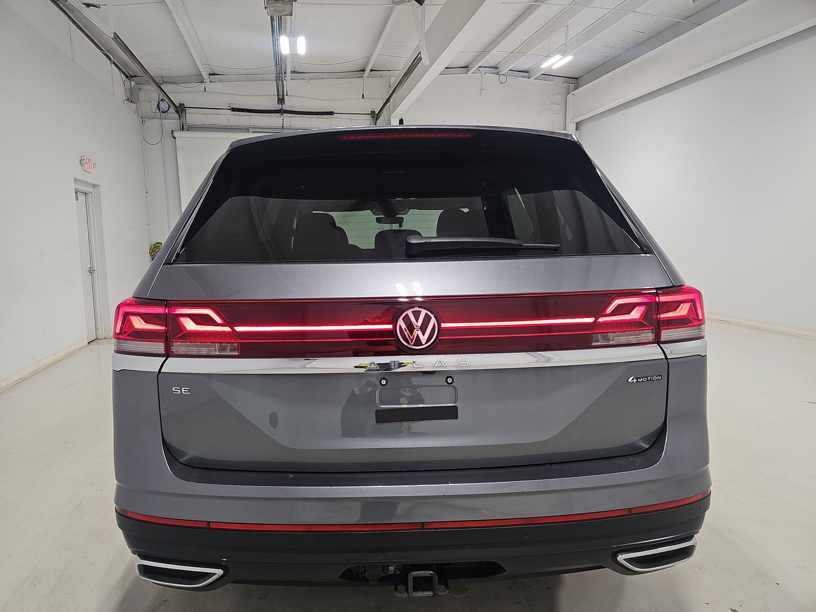 2024 Volkswagen Atlas 2.0T SE AWD