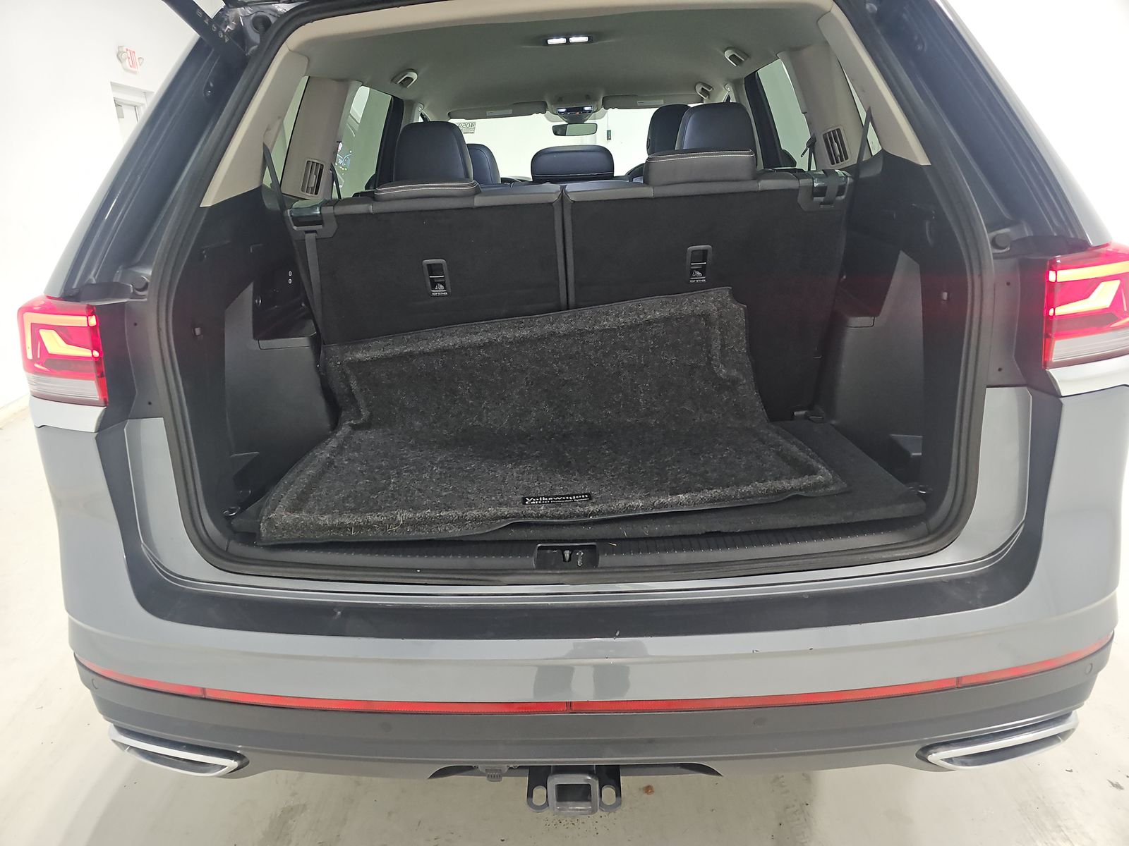 2024 Volkswagen Atlas 2.0T SE AWD