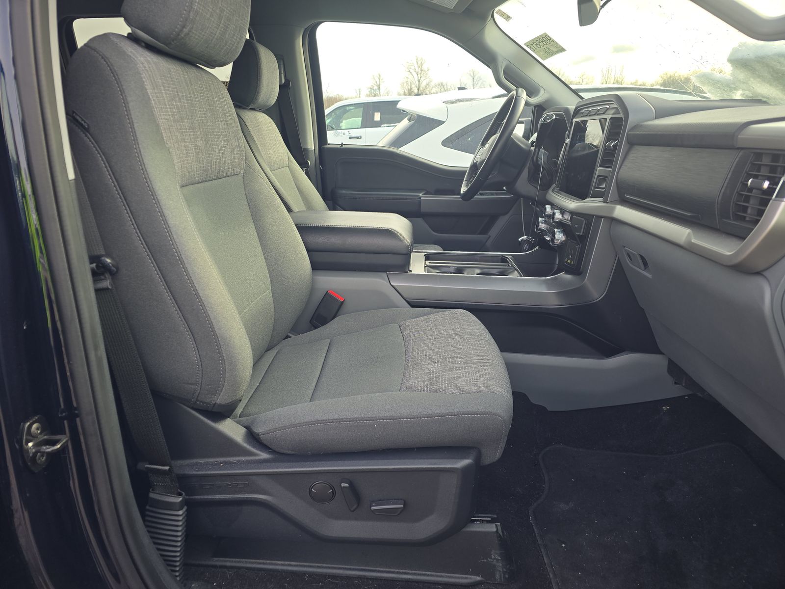 2022 Ford F-150 XLT AWD