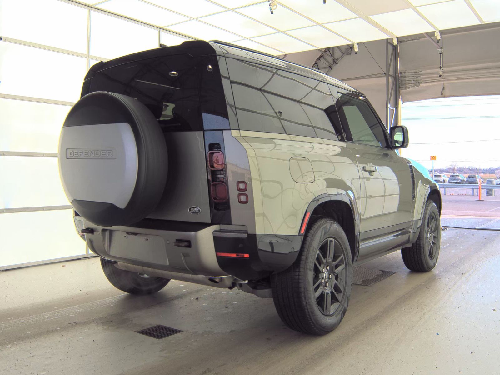 2022 Land Rover Defender 90 X-Dynamic S AWD