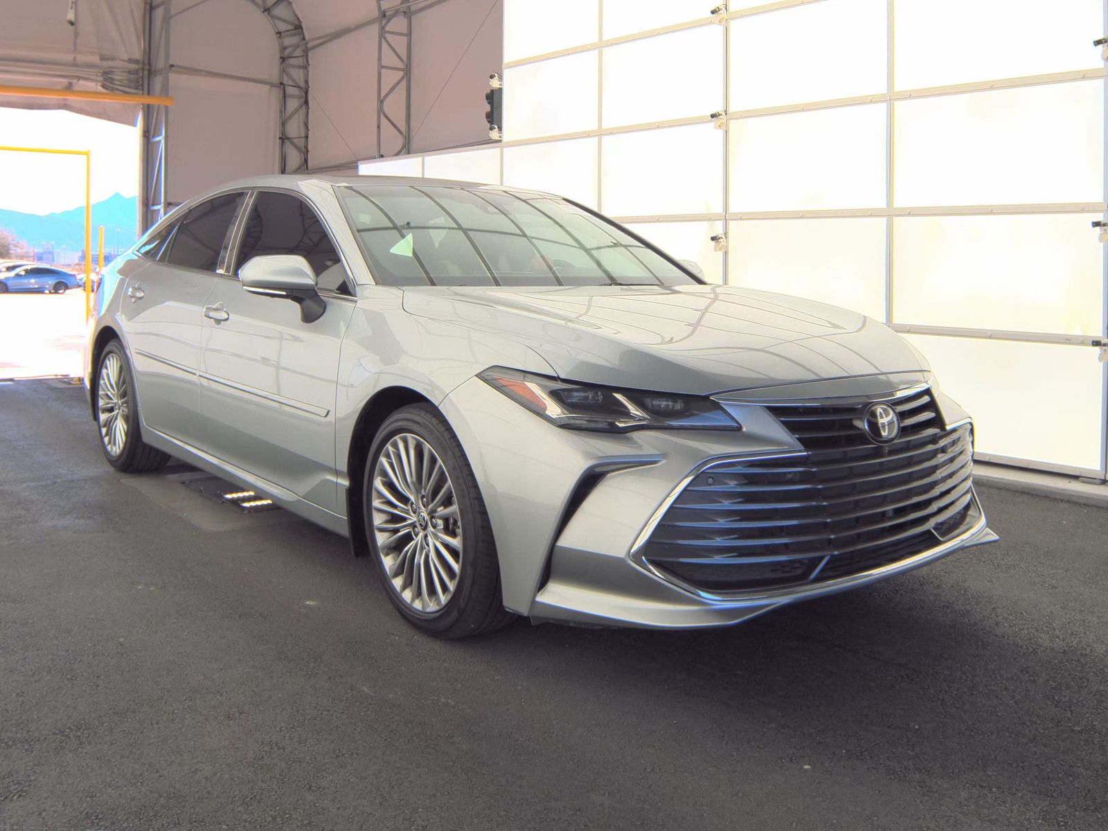 2022 Toyota Avalon Limited FWD