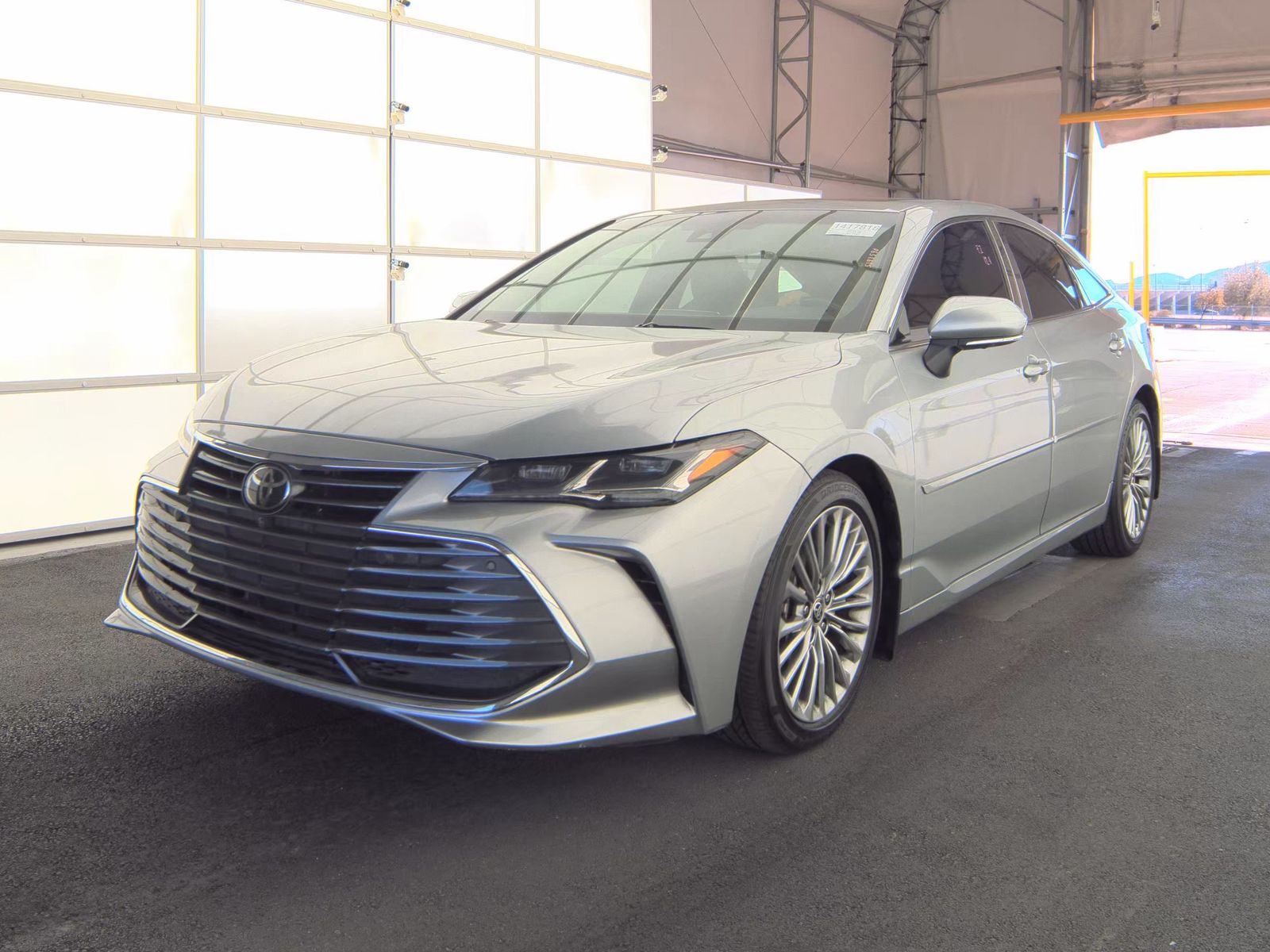 2022 Toyota Avalon Limited FWD