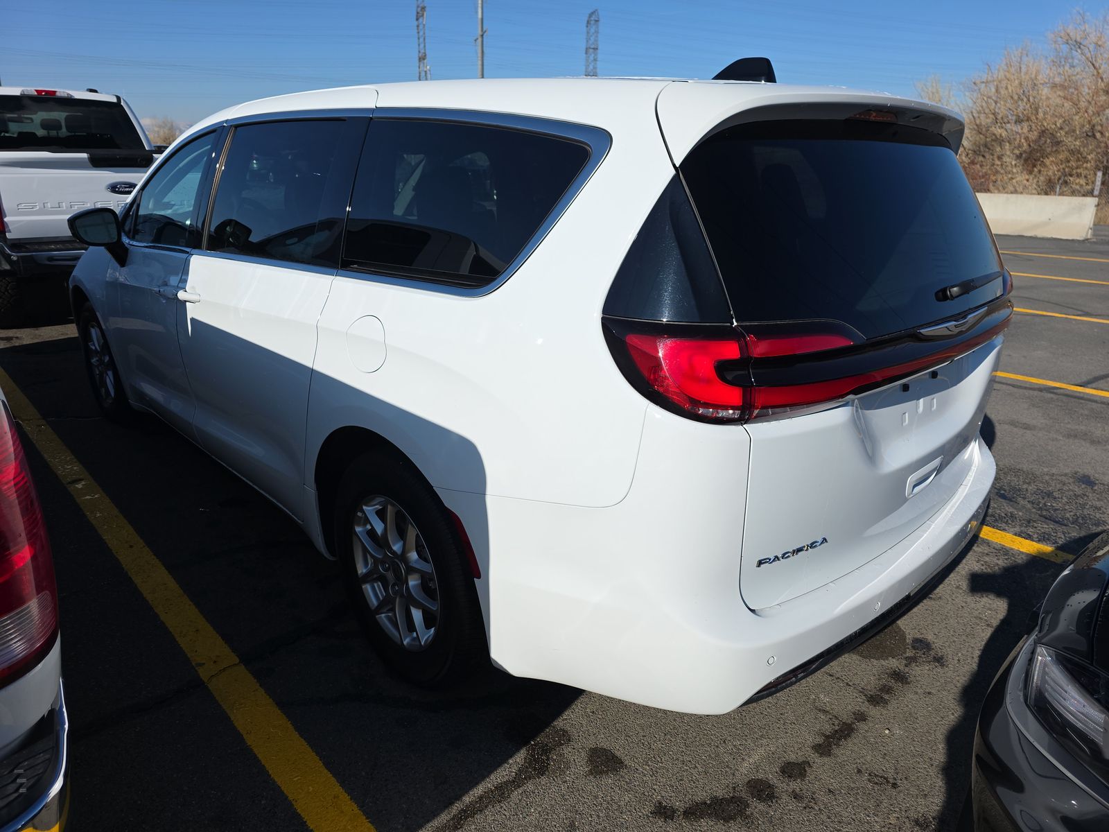 2024 Chrysler Pacifica Touring L FWD