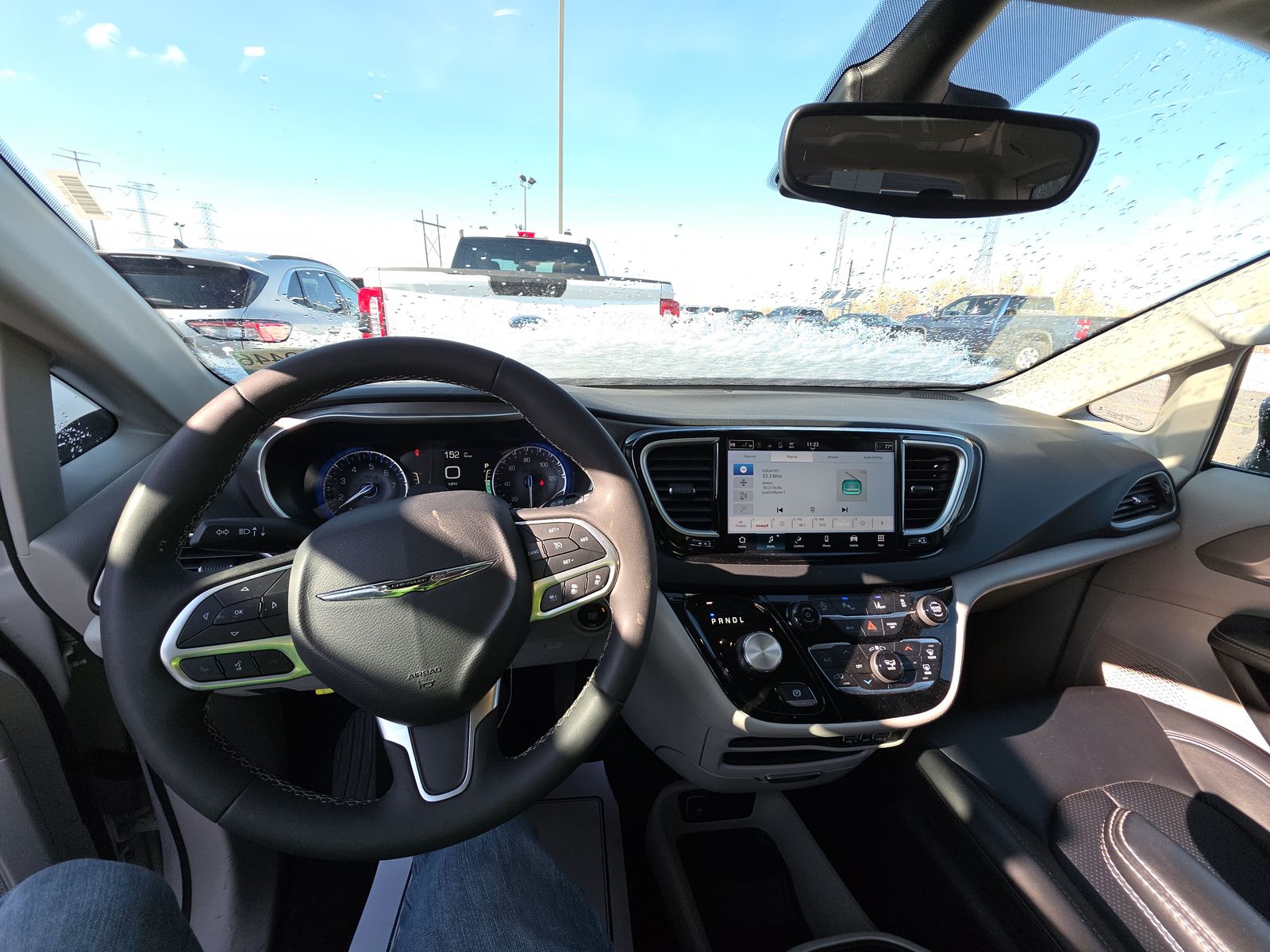 2024 Chrysler Pacifica Touring L FWD