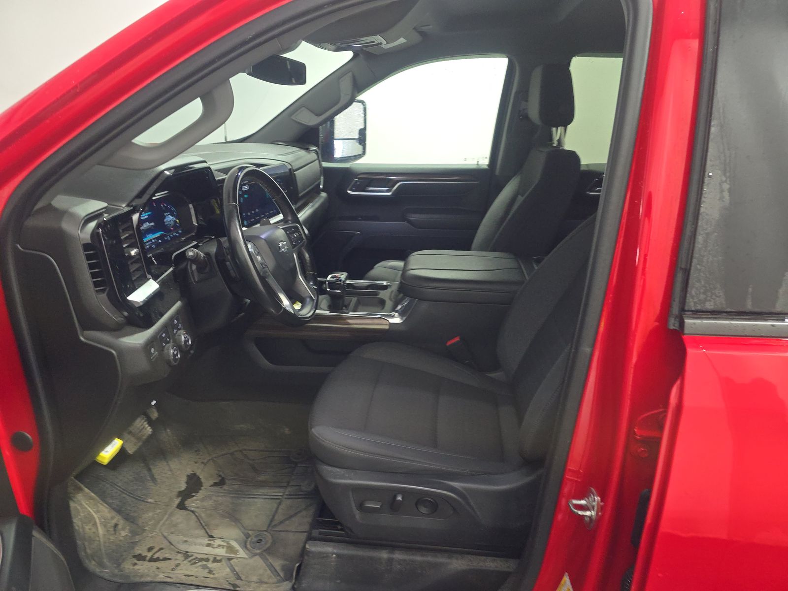 2023 Chevrolet Silverado 1500 RST AWD