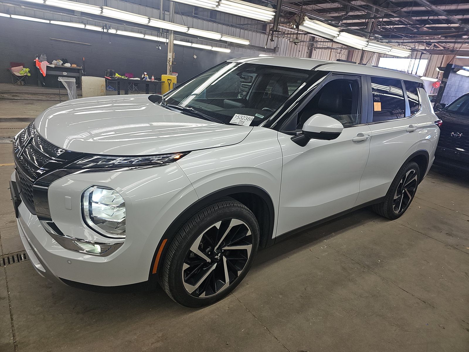 2024 Mitsubishi Outlander SE AWD