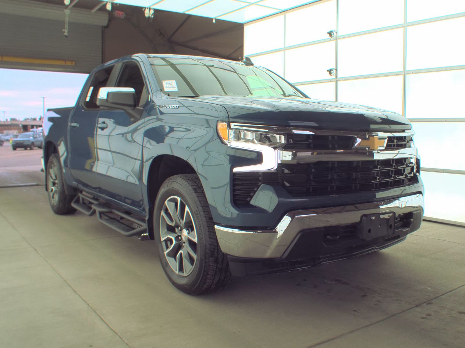 2024 Chevrolet Silverado 1500 LT AWD