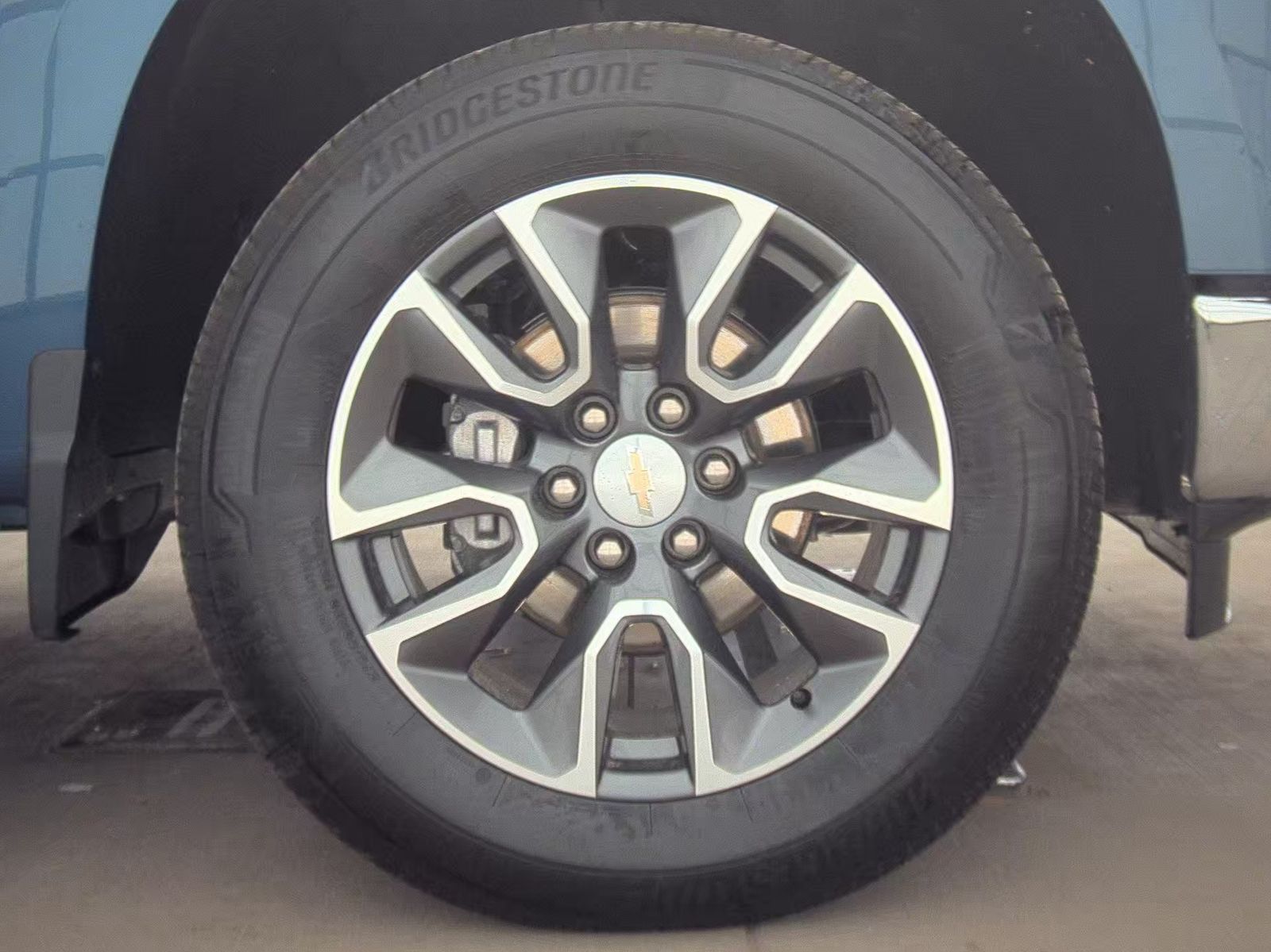 2024 Chevrolet Silverado 1500 LT AWD