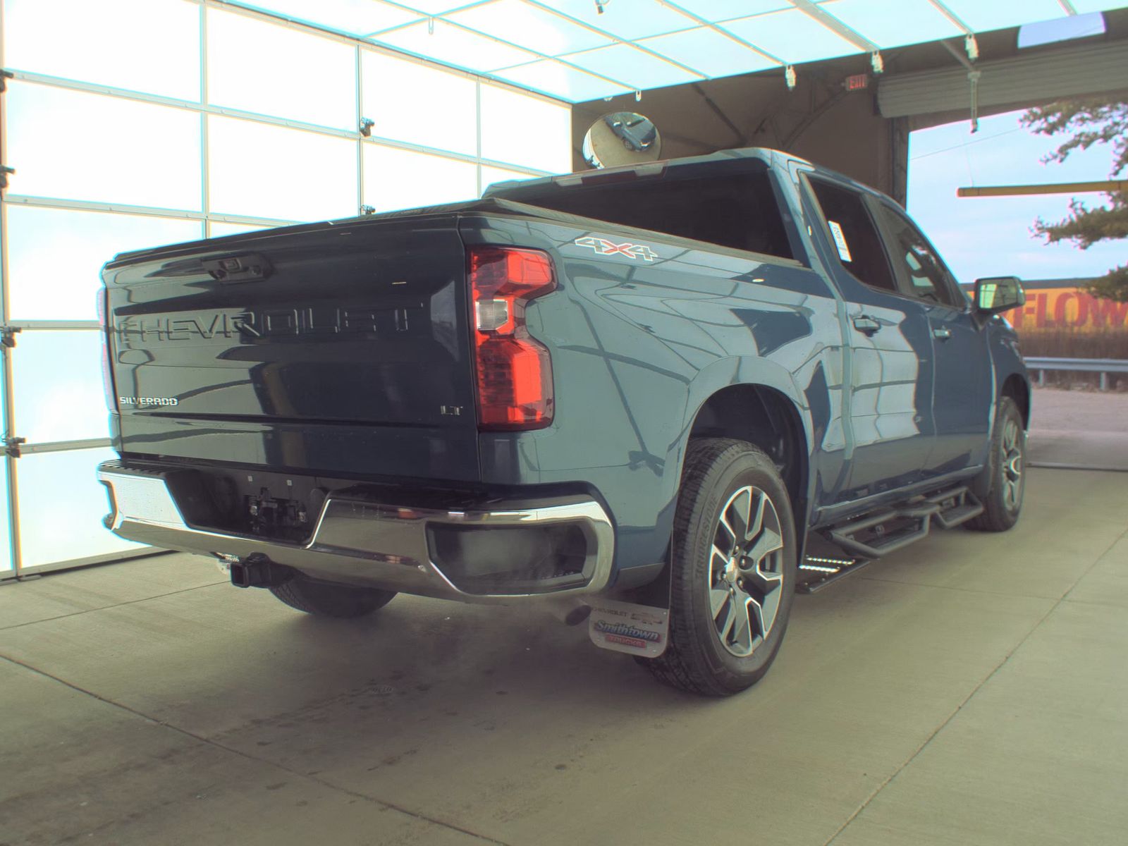 2024 Chevrolet Silverado 1500 LT AWD