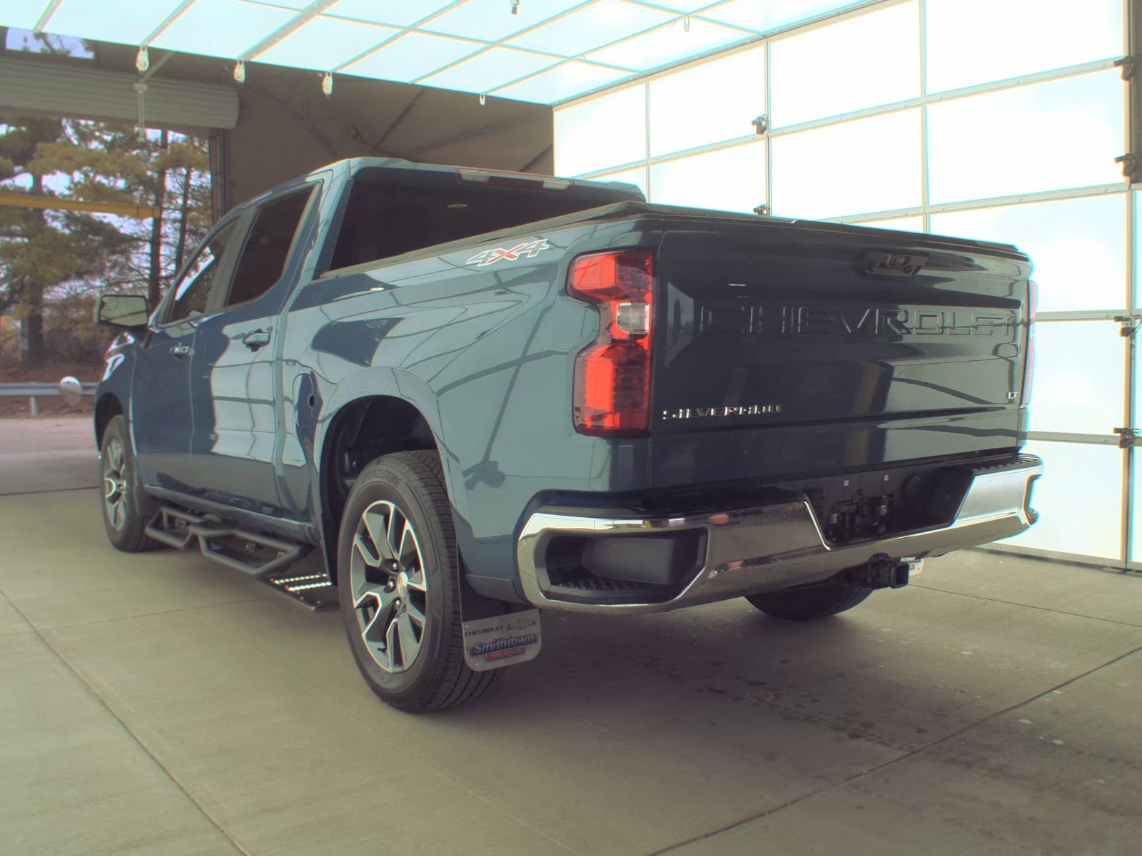 2024 Chevrolet Silverado 1500 LT AWD