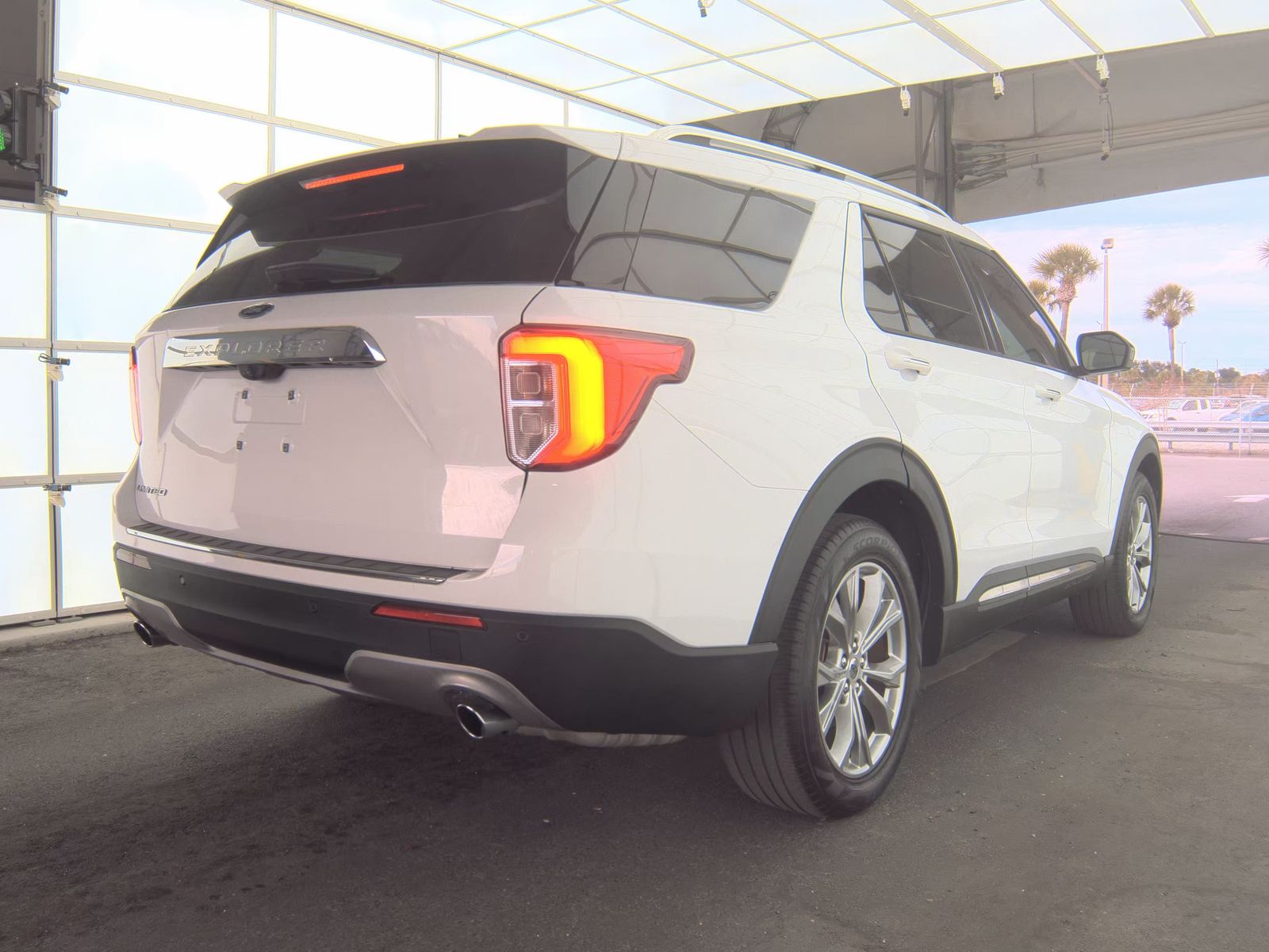 2022 Ford Explorer Limited RWD