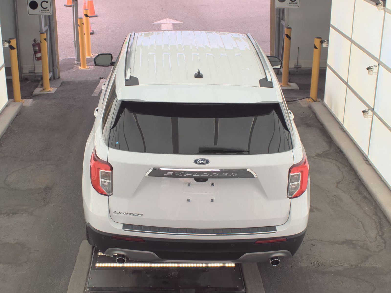 2022 Ford Explorer Limited RWD