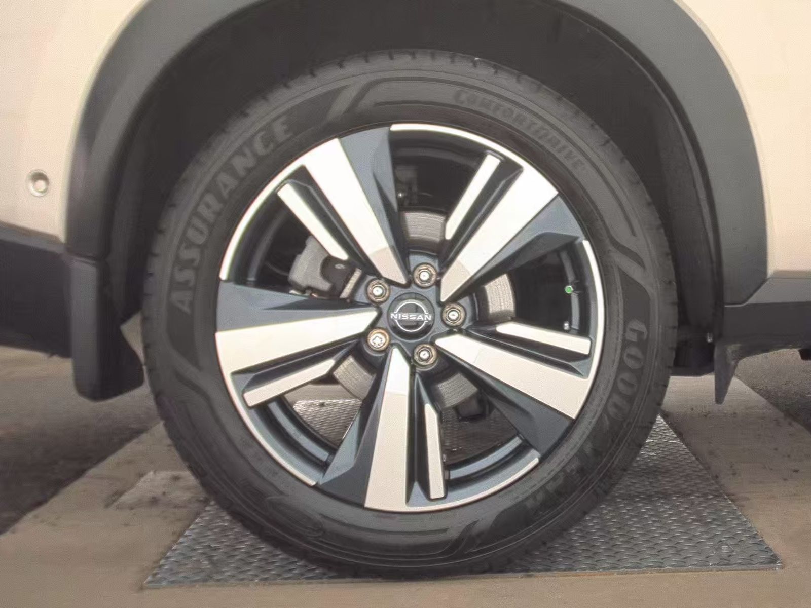 2023 Nissan Rogue SL AWD