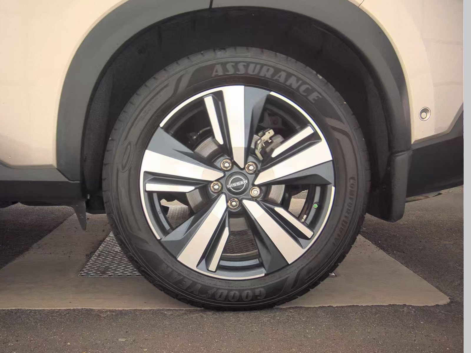 2023 Nissan Rogue SL AWD