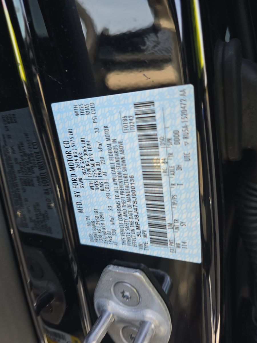 2025 Lincoln Nautilus Premiere AWD