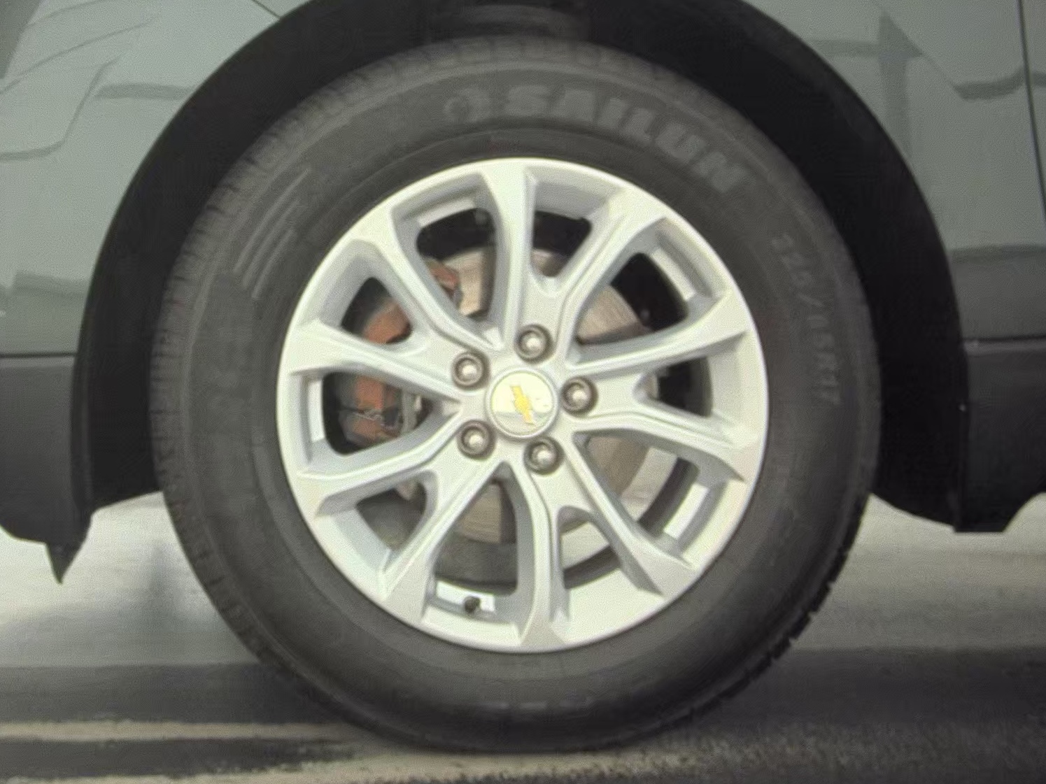 2019 Chevrolet Equinox LS FWD