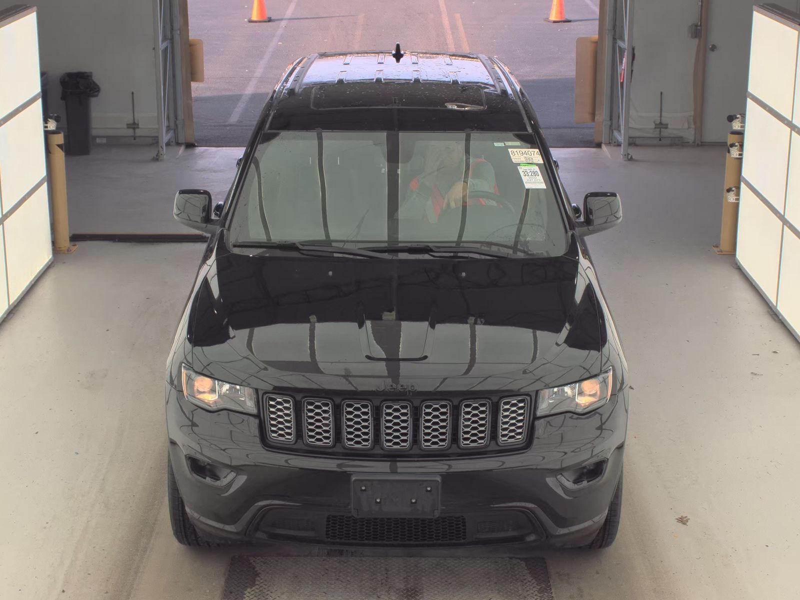 2022 Jeep Grand Cherokee Laredo X AWD