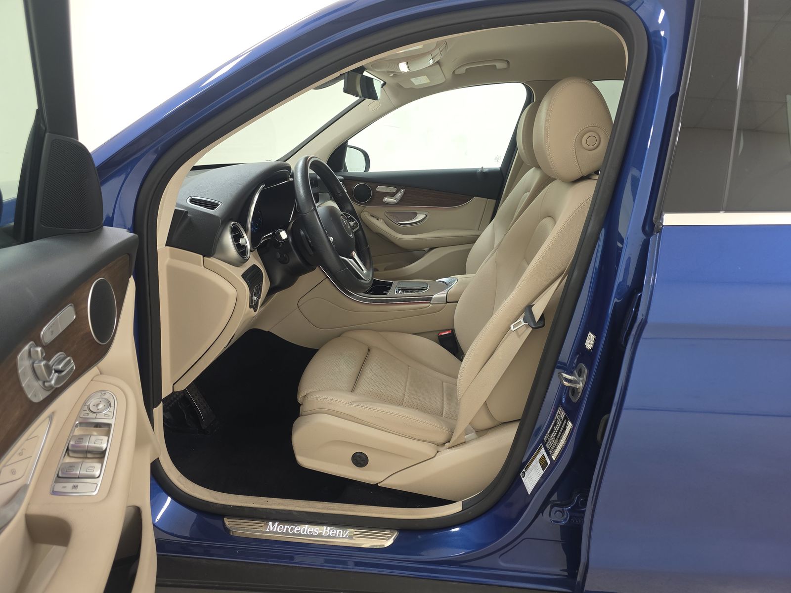 2022 Mercedes-Benz GLC GLC 300 RWD