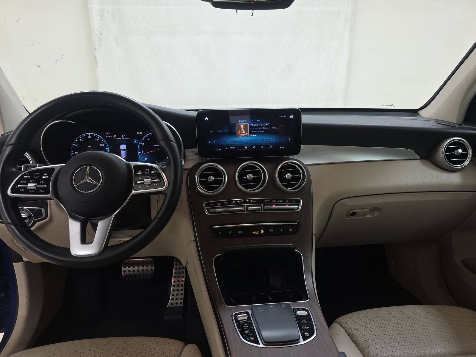 2022 Mercedes-Benz GLC GLC 300 RWD