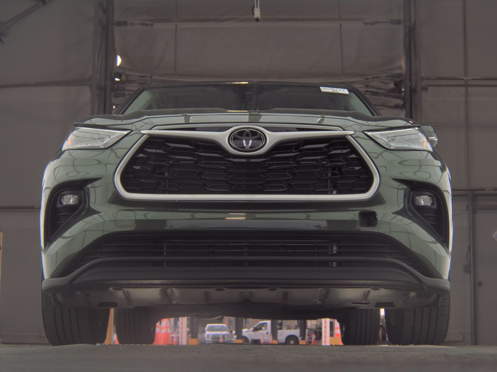 2024 Toyota Highlander LE FWD