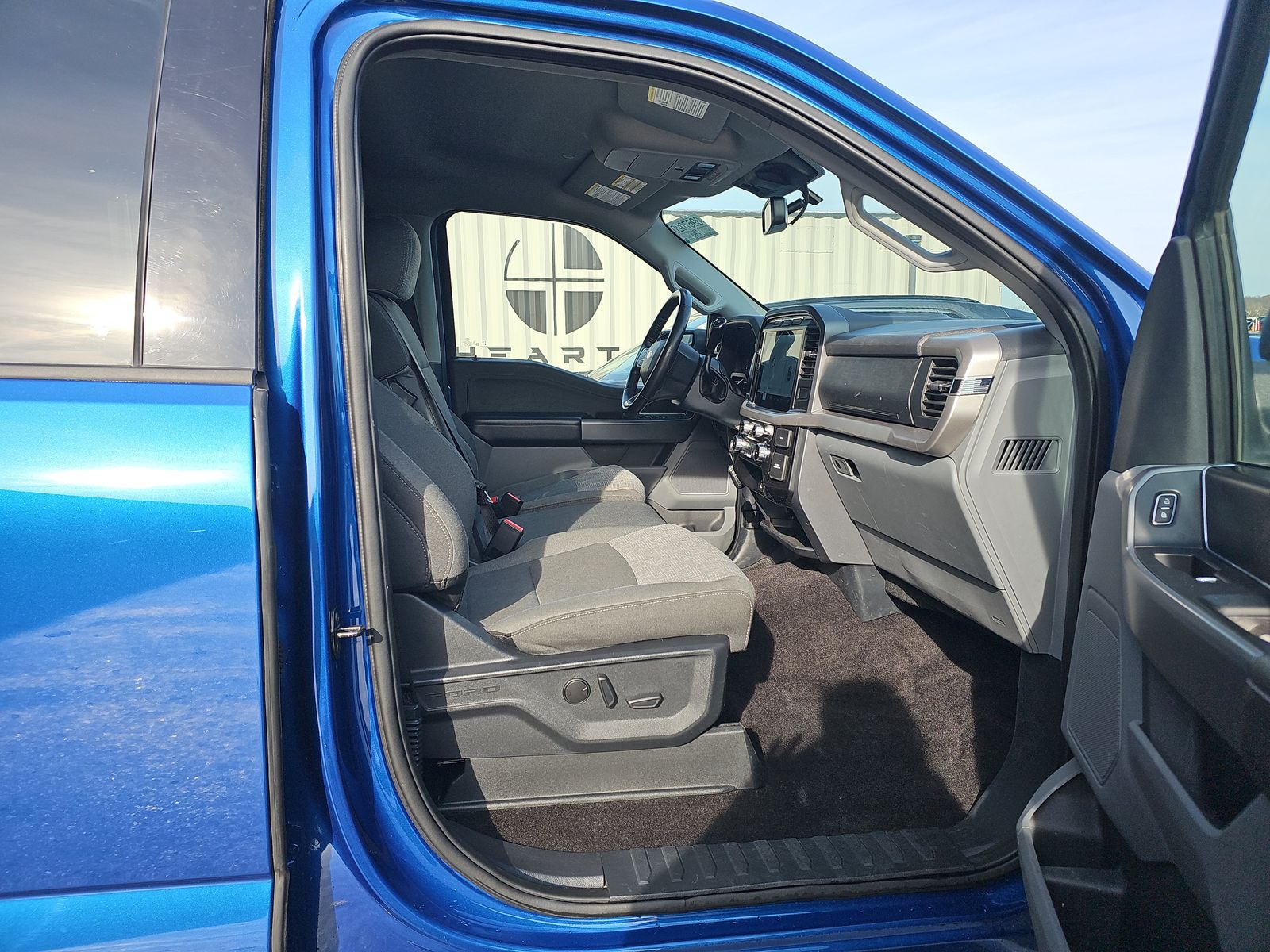 2022 Ford F-150 XLT AWD