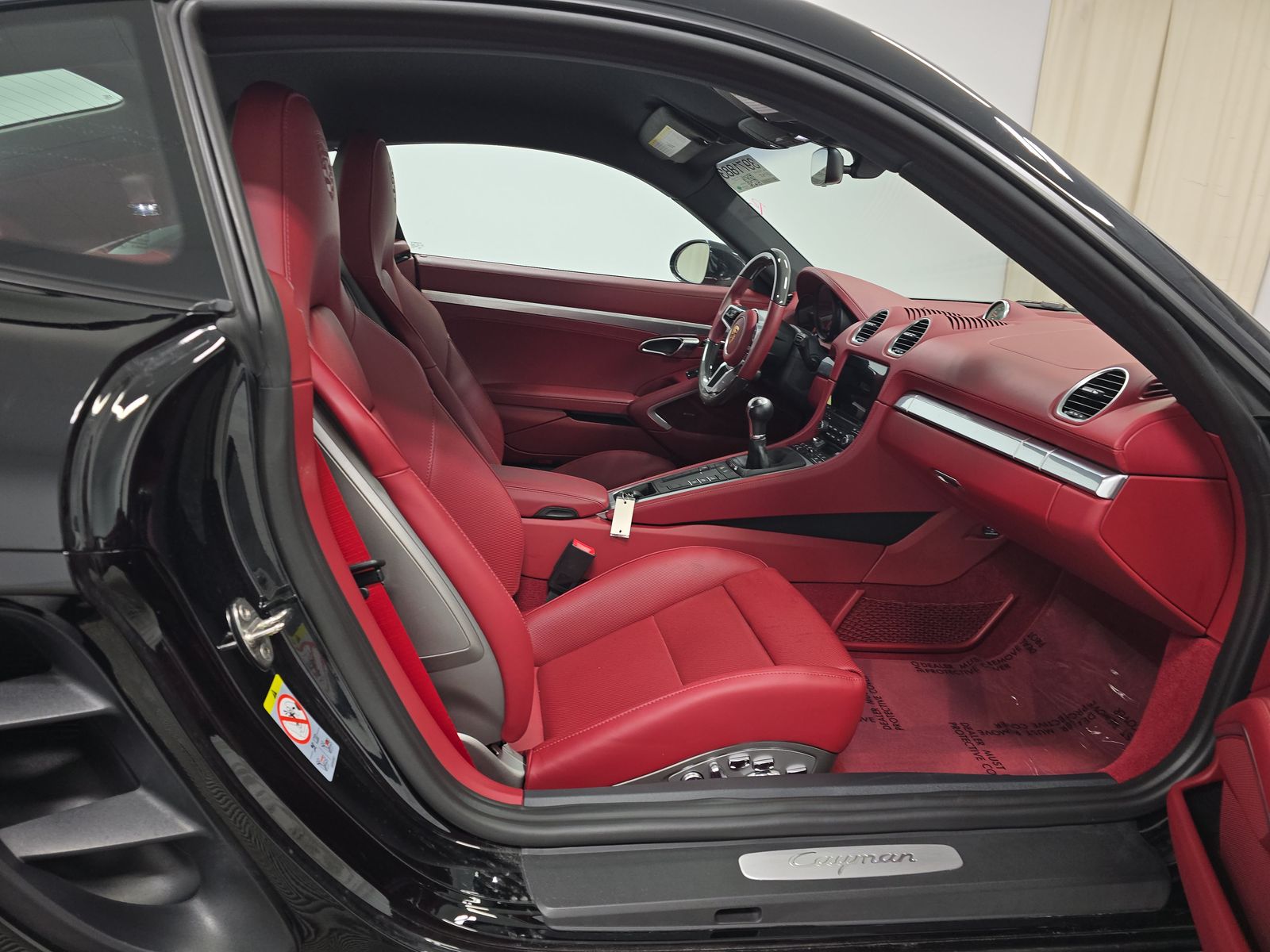 2024 Porsche 718 Cayman Base RWD