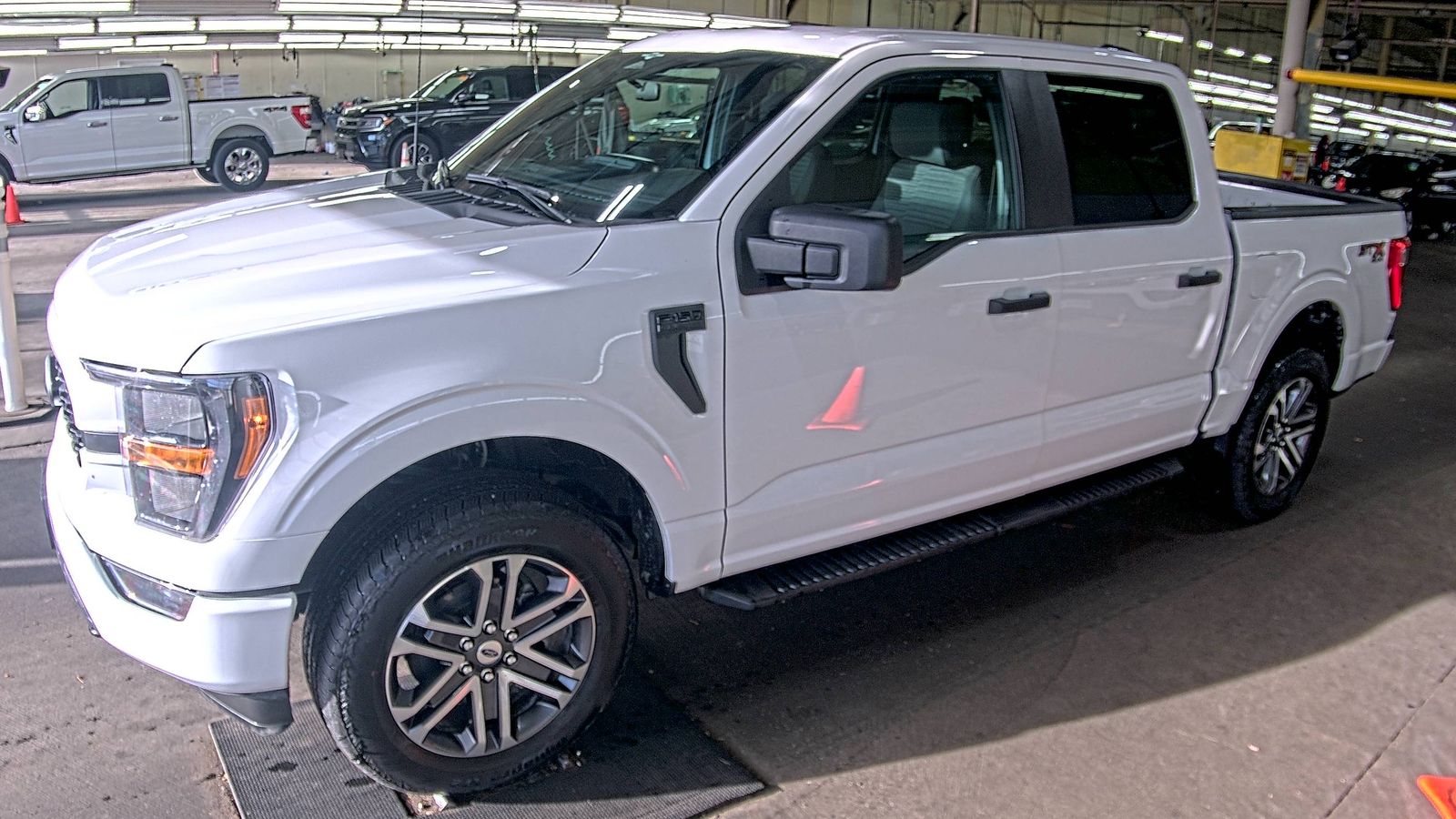 2023 Ford F-150 XL AWD