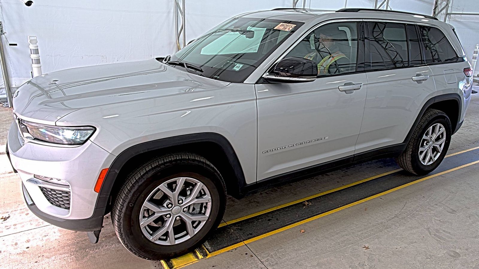 2022 Jeep Grand Cherokee Limited AWD