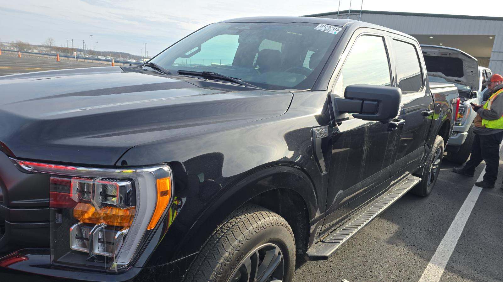 2023 Ford F-150 XLT AWD