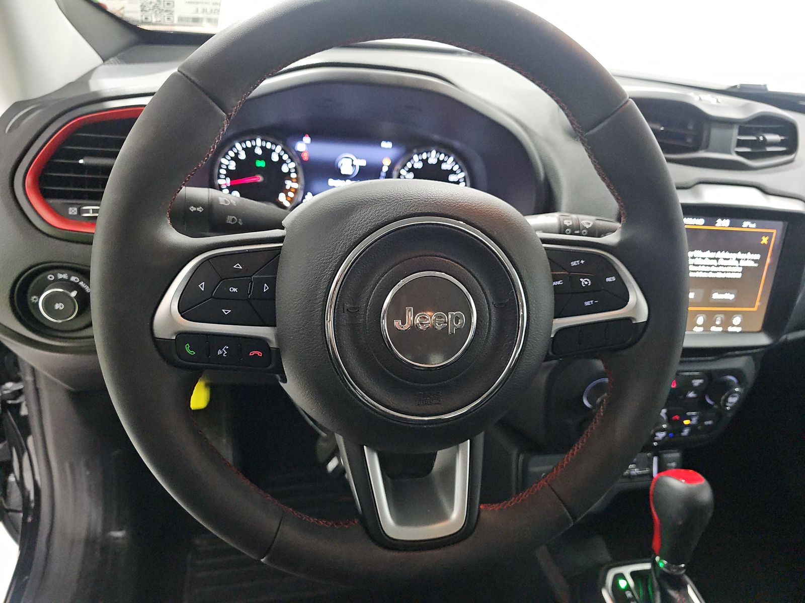 2023 Jeep Renegade Trailhawk AWD