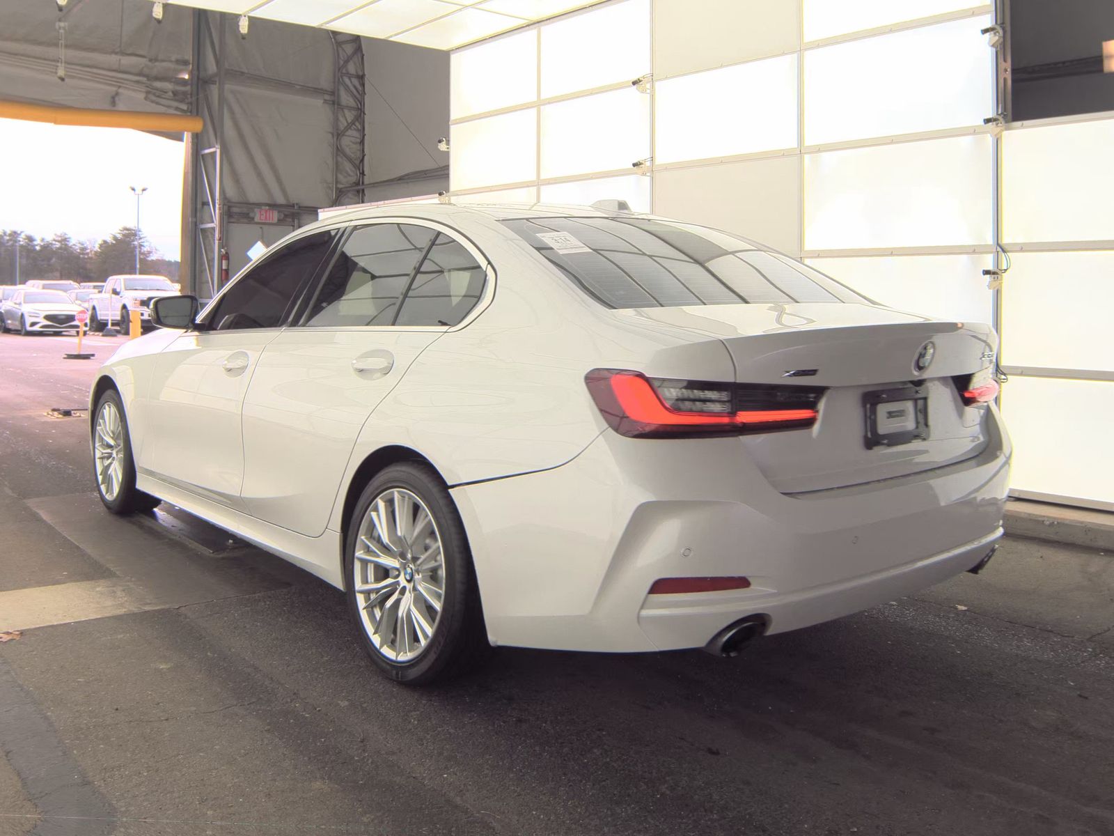 2024 BMW 3 Series 330i xDrive AWD