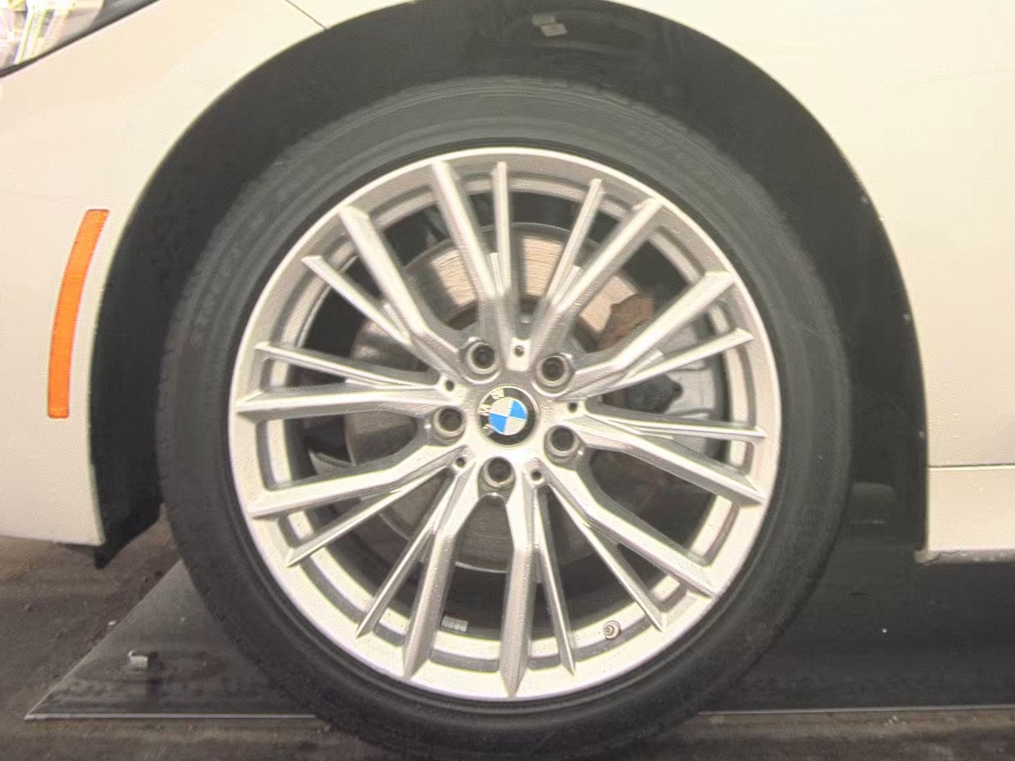 2024 BMW 3 Series 330i xDrive AWD