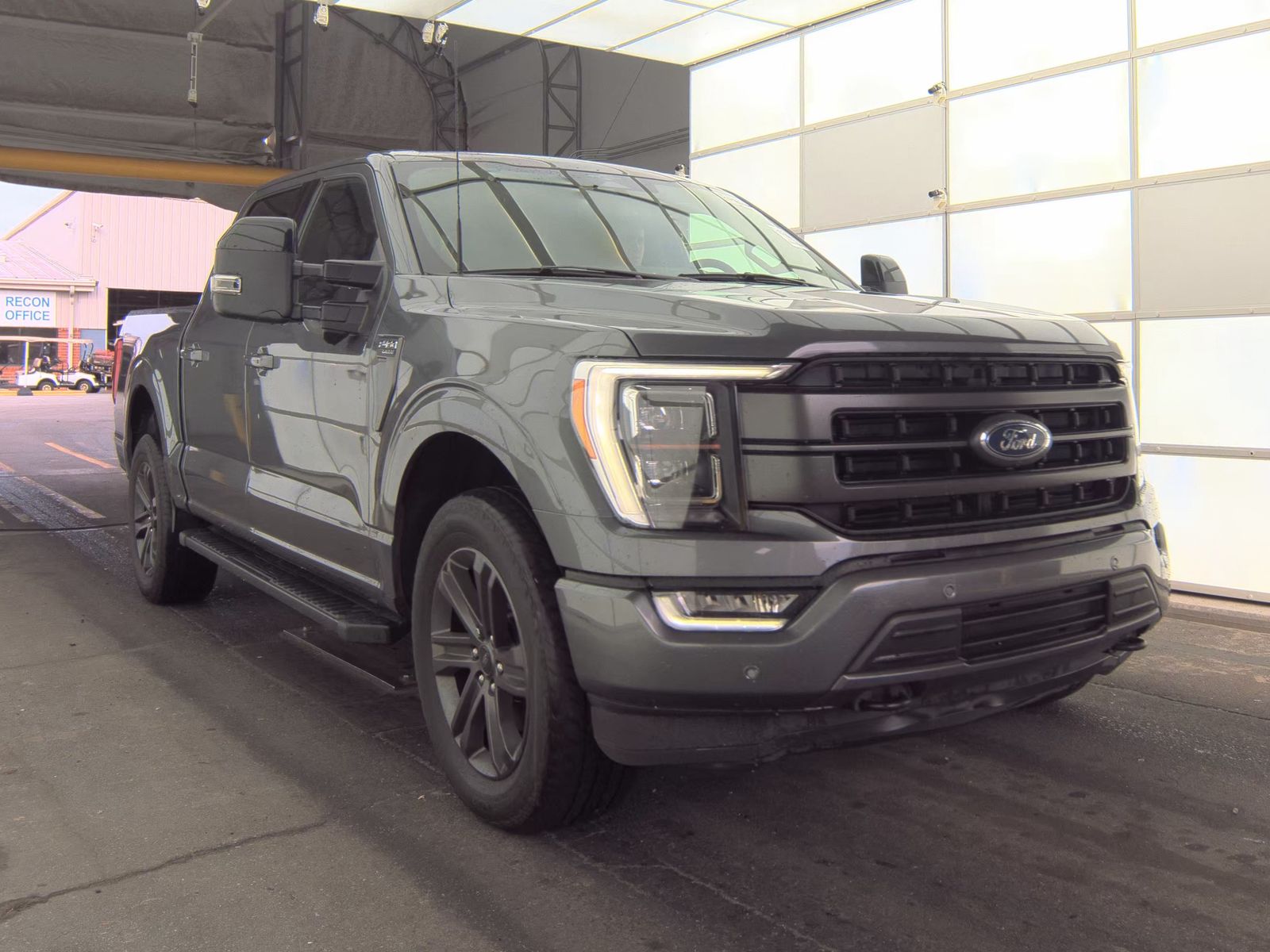 2023 Ford F-150 Lariat AWD