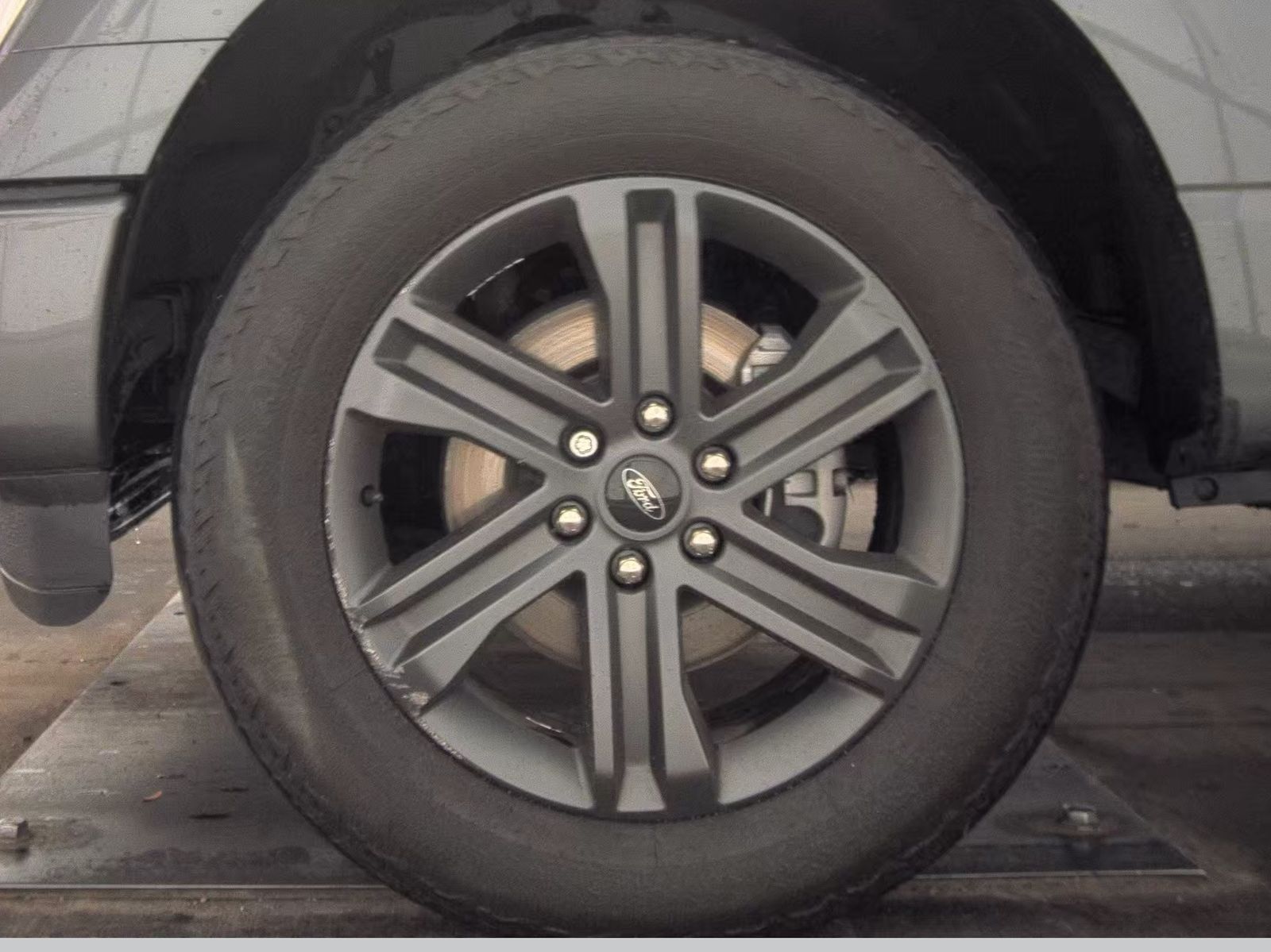 2023 Ford F-150 Lariat AWD