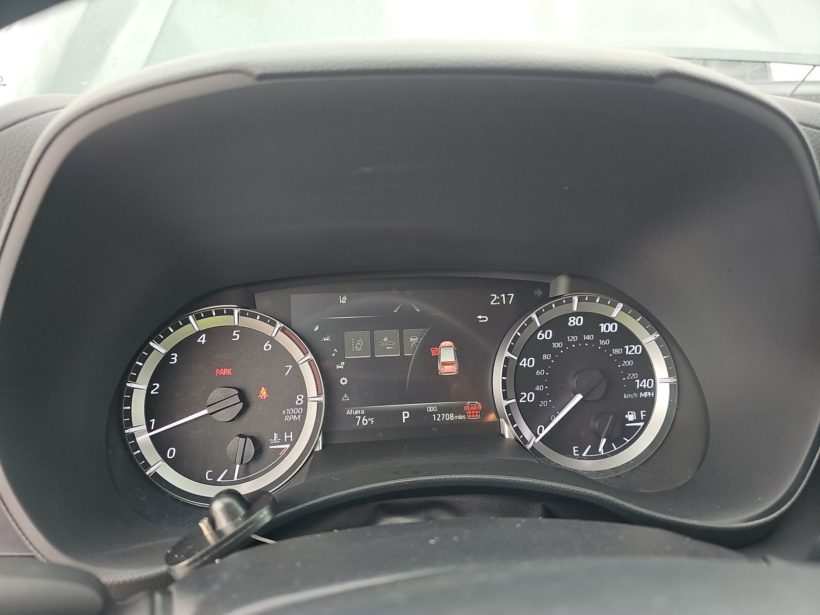 2024 Toyota Highlander LE FWD