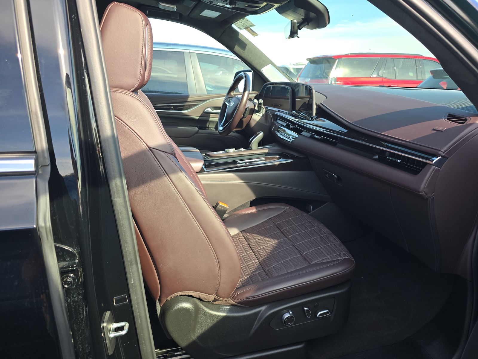 2024 Cadillac Escalade Premium Luxury Platinum AWD