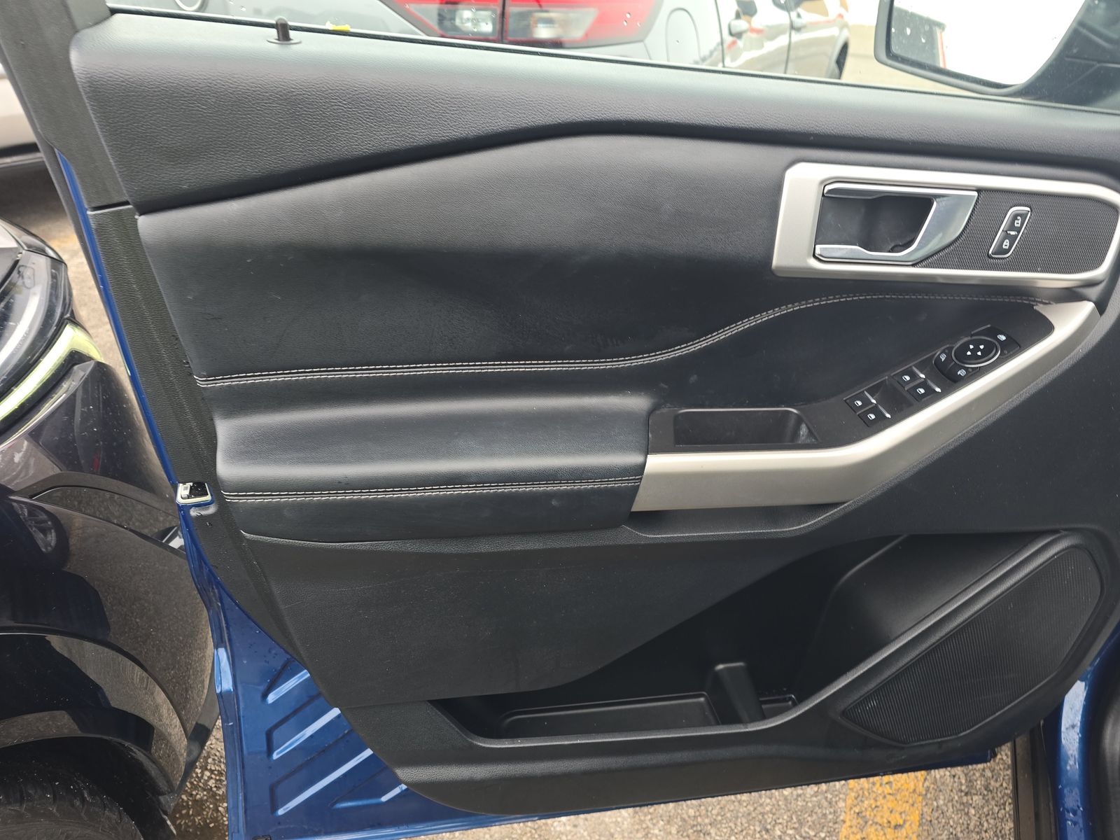 2022 Ford Explorer XLT AWD